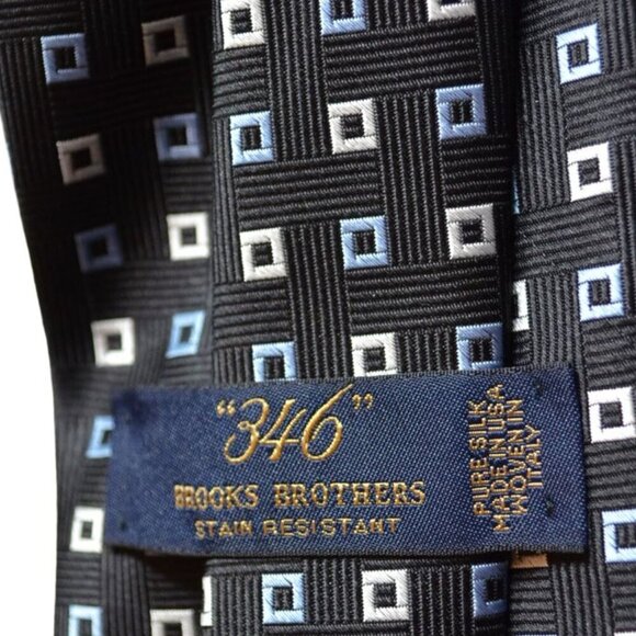 Brooks Brothers "346" Makers Blue and Silver Square Print 100% Silk Tie - Picture 7 of 7